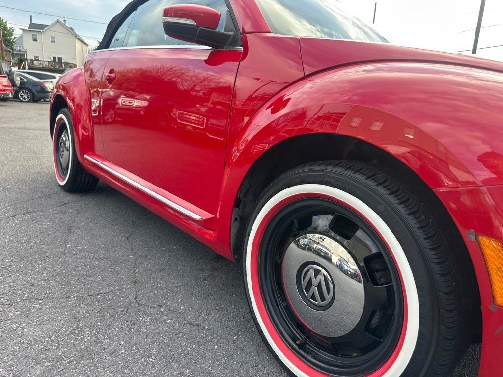 Used 2013 Volkswagen Beetle 2.5 FWD image 9