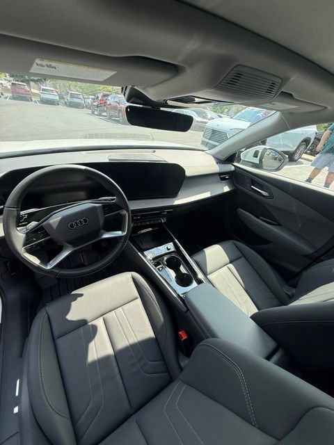 Certified 2026 Audi Q3 quattro 2.0T AWD/4WD image 14