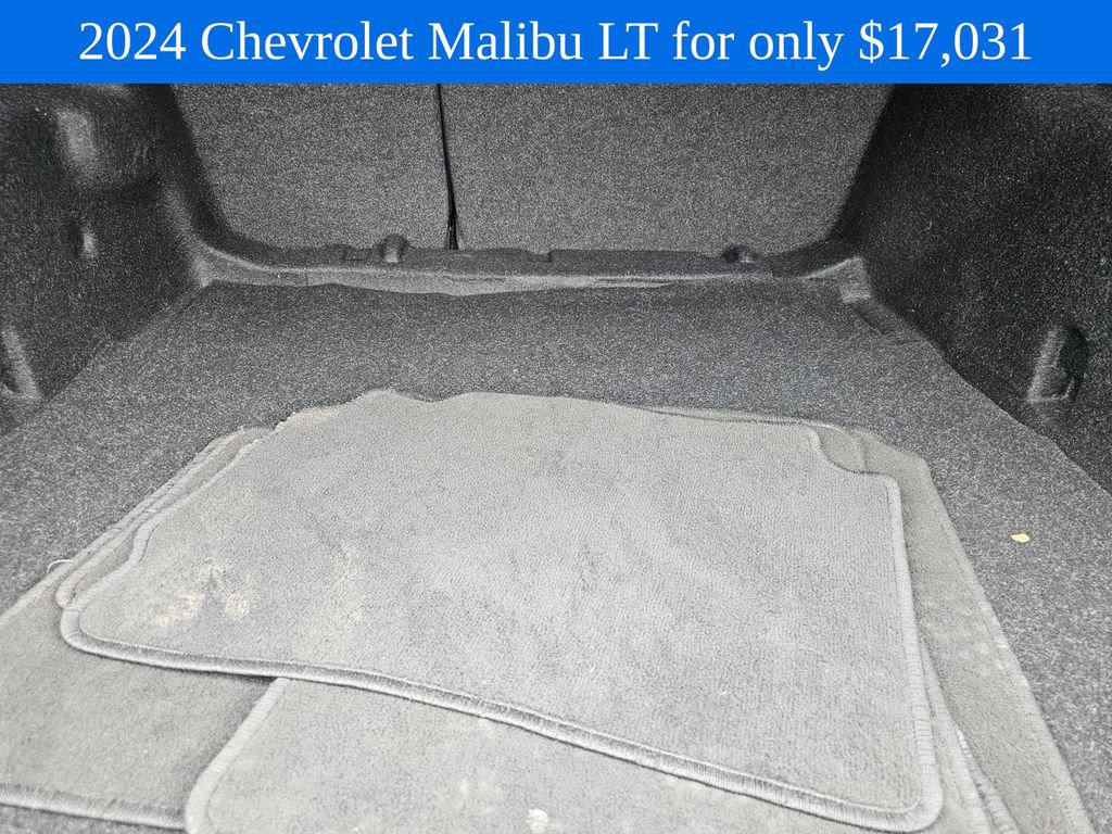 Used 2024 Chevrolet Malibu LT FWD image 16