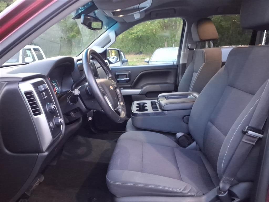 Used 2017 Chevrolet Silverado 1500 LT w/ All Star Edition AWD/4WD image 9
