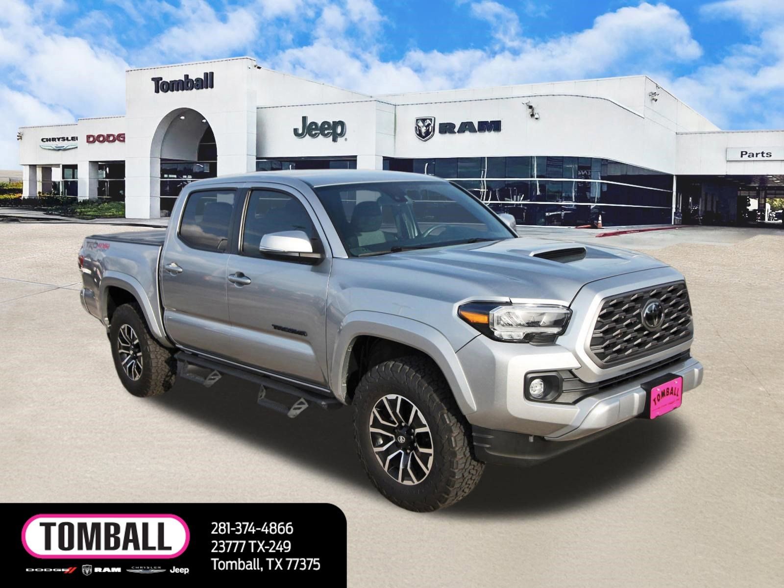 Used 2022 Toyota Tacoma TRD Sport w/ Technology Package image 9
