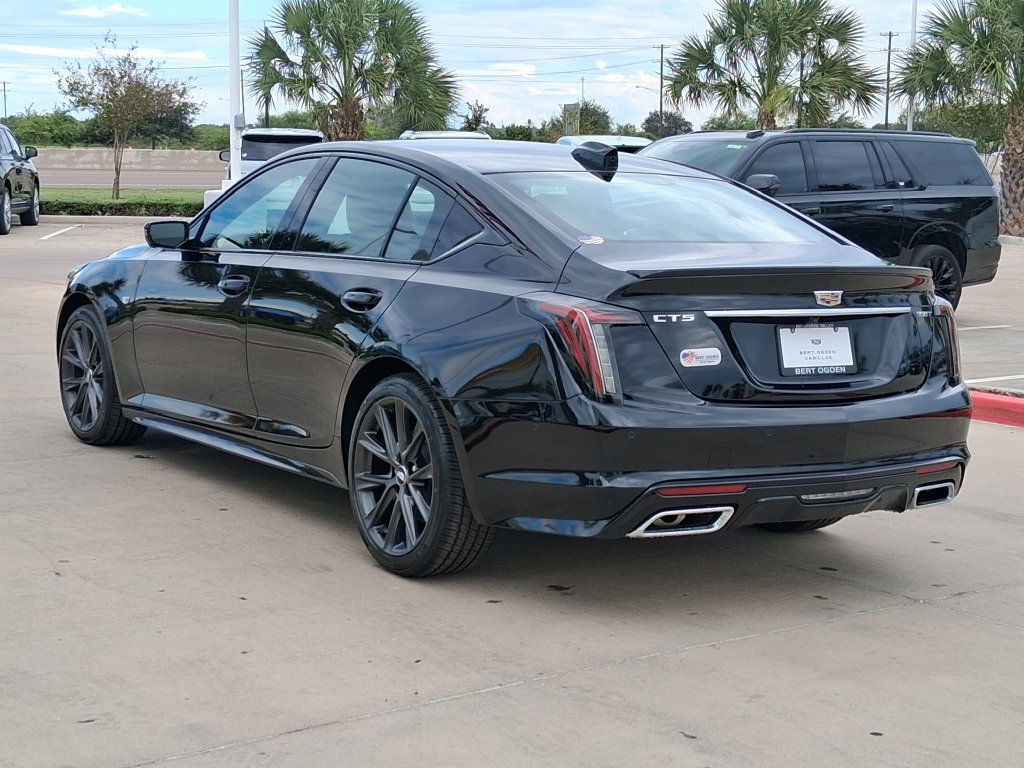 New 2026 Cadillac CT5 Sport w/ Technology Package RWD image 4