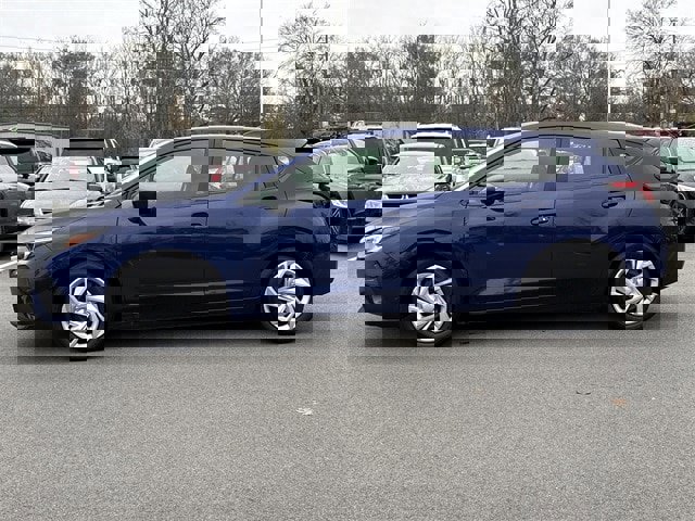 Certified 2025 Subaru Impreza 2.0i image 6