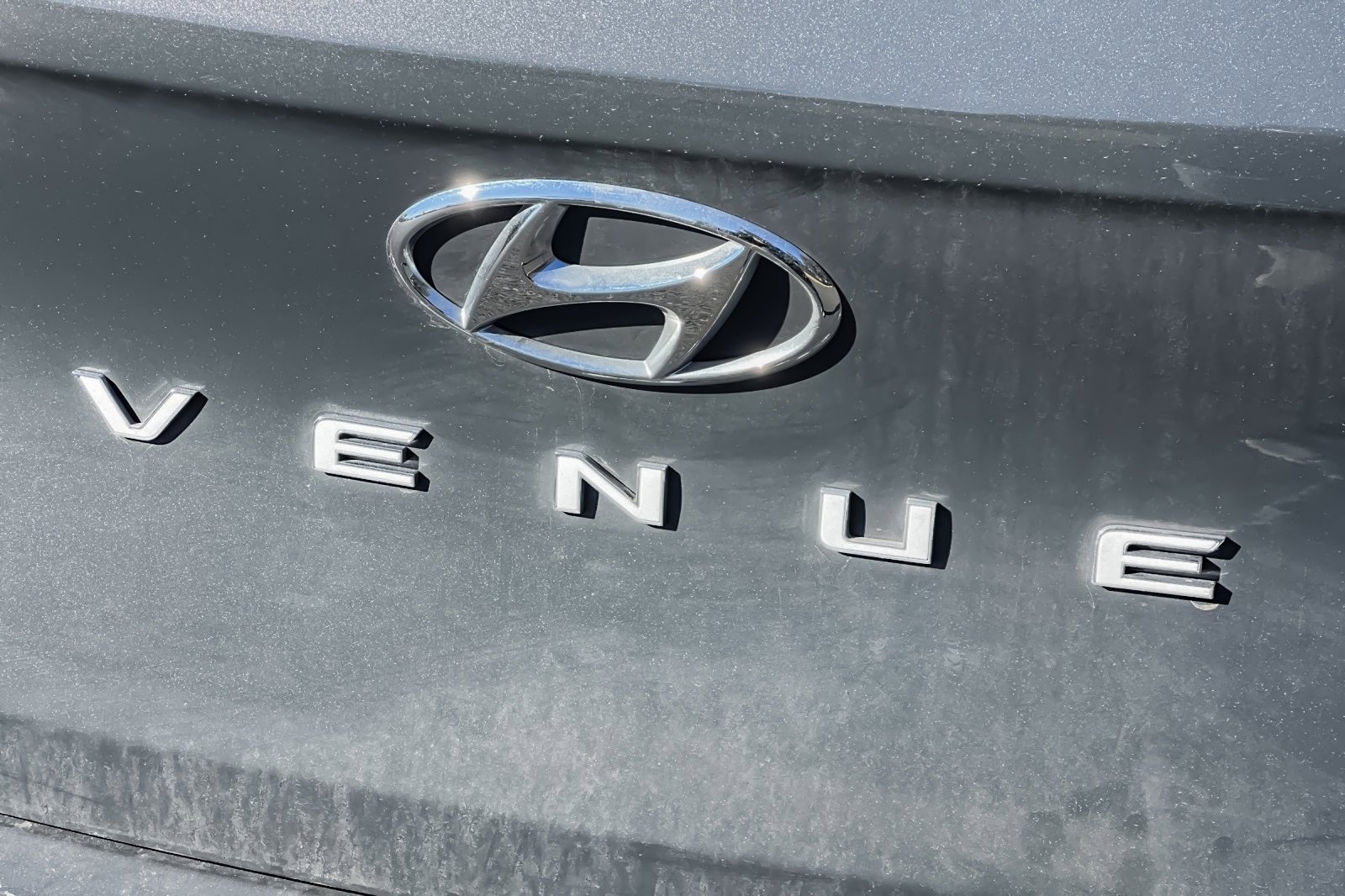 Certified 2025 Hyundai Venue SEL image 39
