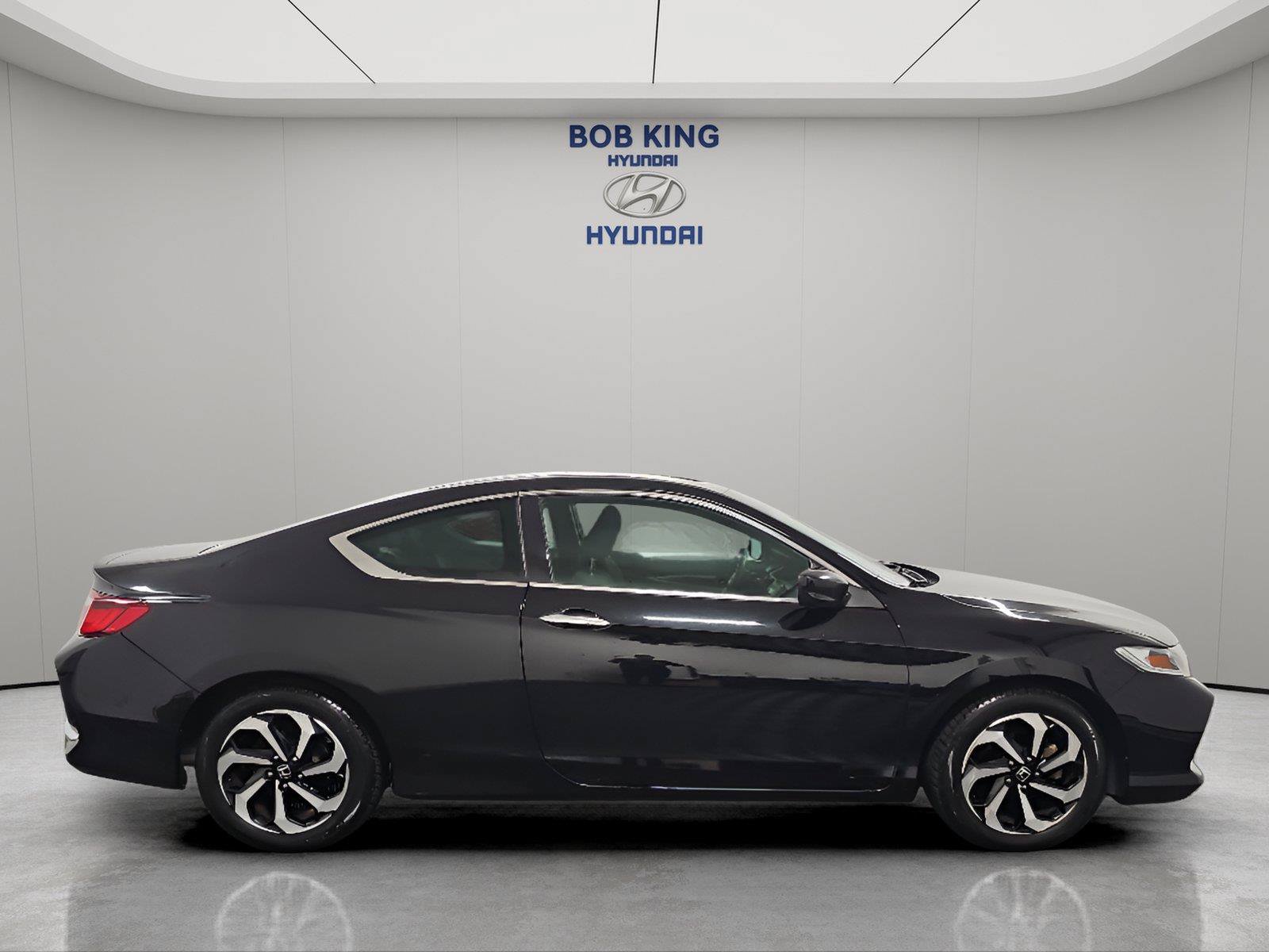 Used 2016 Honda Accord LX-S image 6