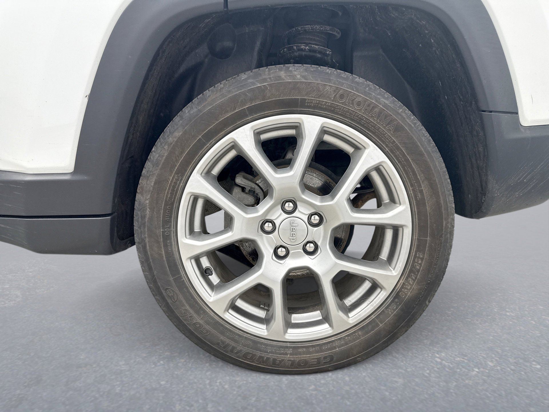 Used 2022 Jeep Compass Latitude image 12