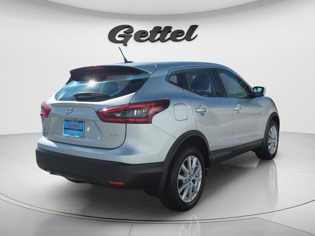 Certified 2022 Nissan Rogue Sport S AWD/4WD image 5