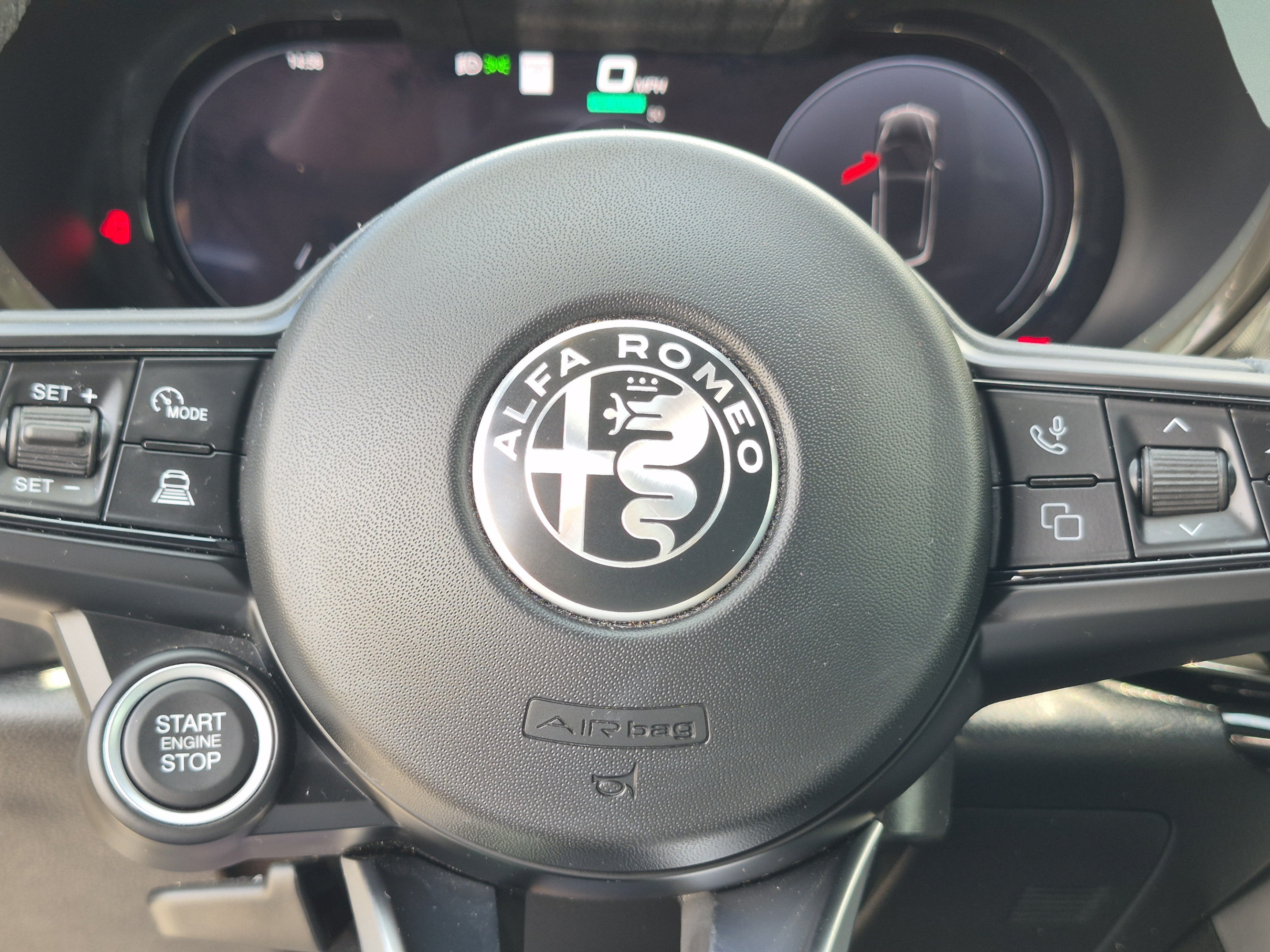Used 2024 Alfa Romeo Tonale Ti w/ Premium Interior Package AWD/4WD image 58