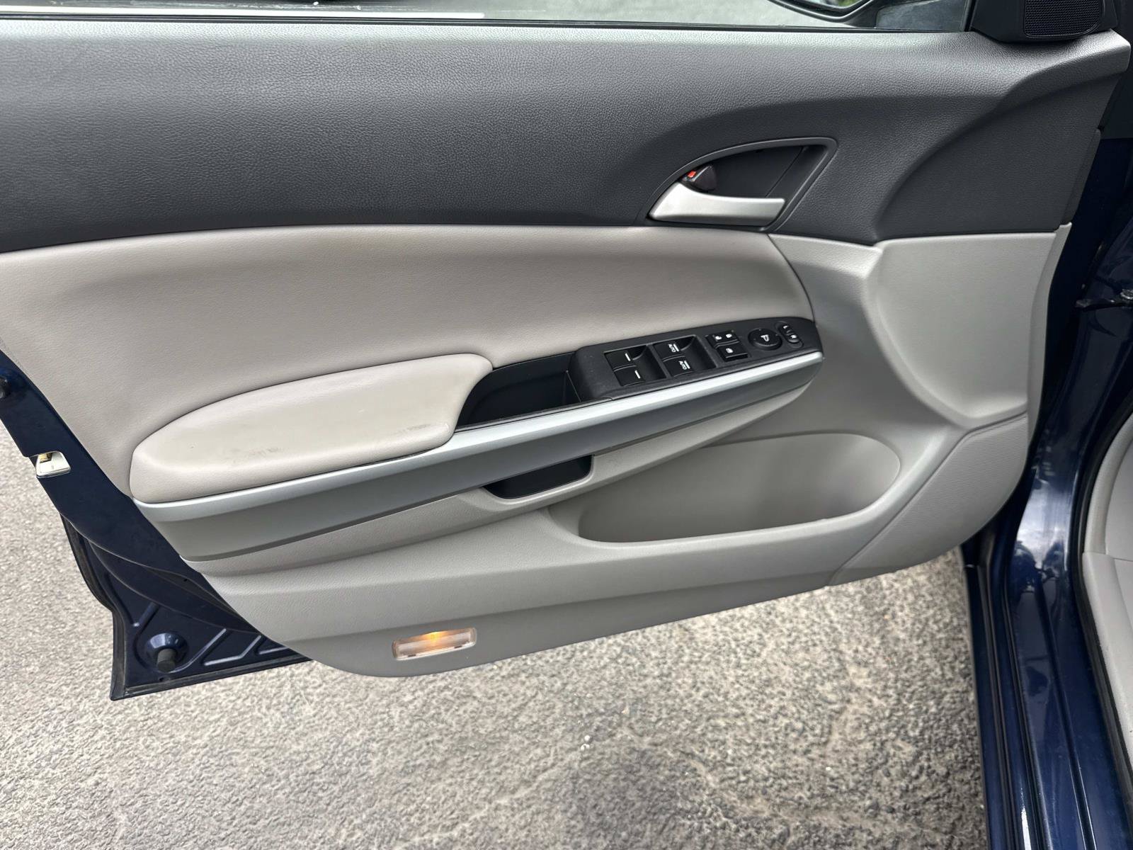 Used 2009 Honda Accord EX image 16