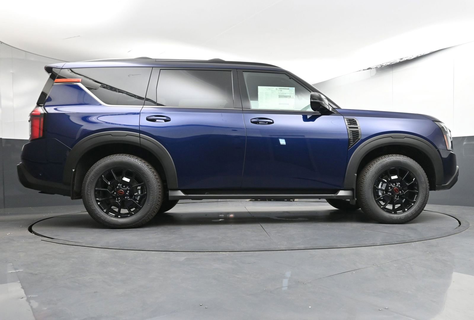 New 2025 Nissan Armada PRO-4X AWD/4WD image 26