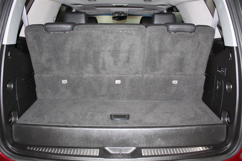 Used 2015 Cadillac Escalade Luxury image 38