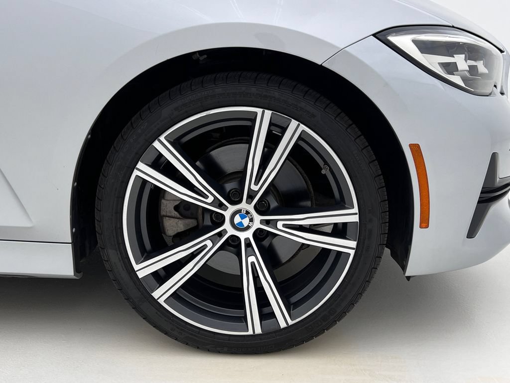 Used 2019 BMW 330i xDrive Sedan w/ Driving Assistance Package AWD/4WD image 30