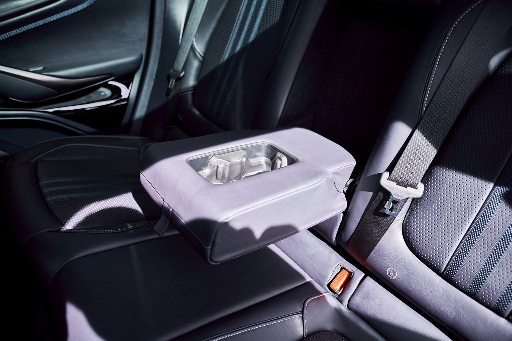 Used 2025 Aston Martin DBX 707 image 48