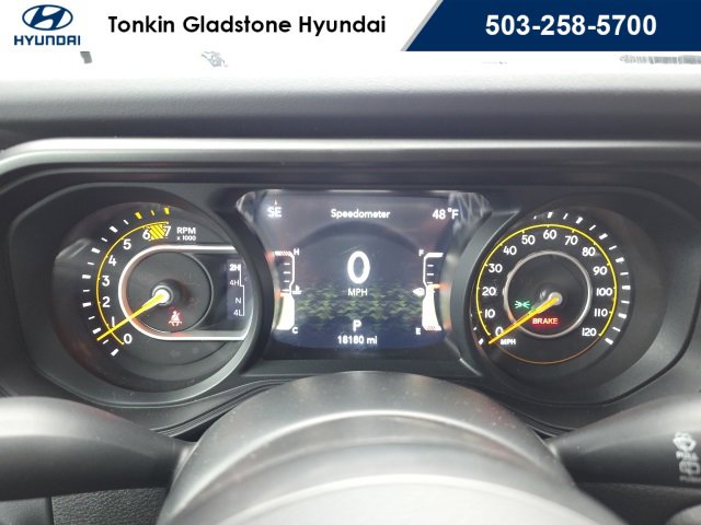 Used 2025 Jeep Wrangler Unlimited Rubicon image 11