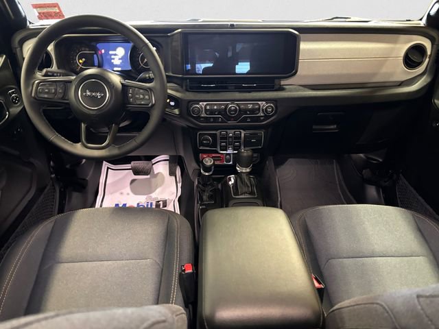 Used 2025 Jeep Gladiator Willys image 11