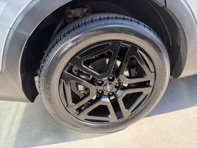 Certified 2024 Kia Telluride EX X-Line AWD/4WD image 31