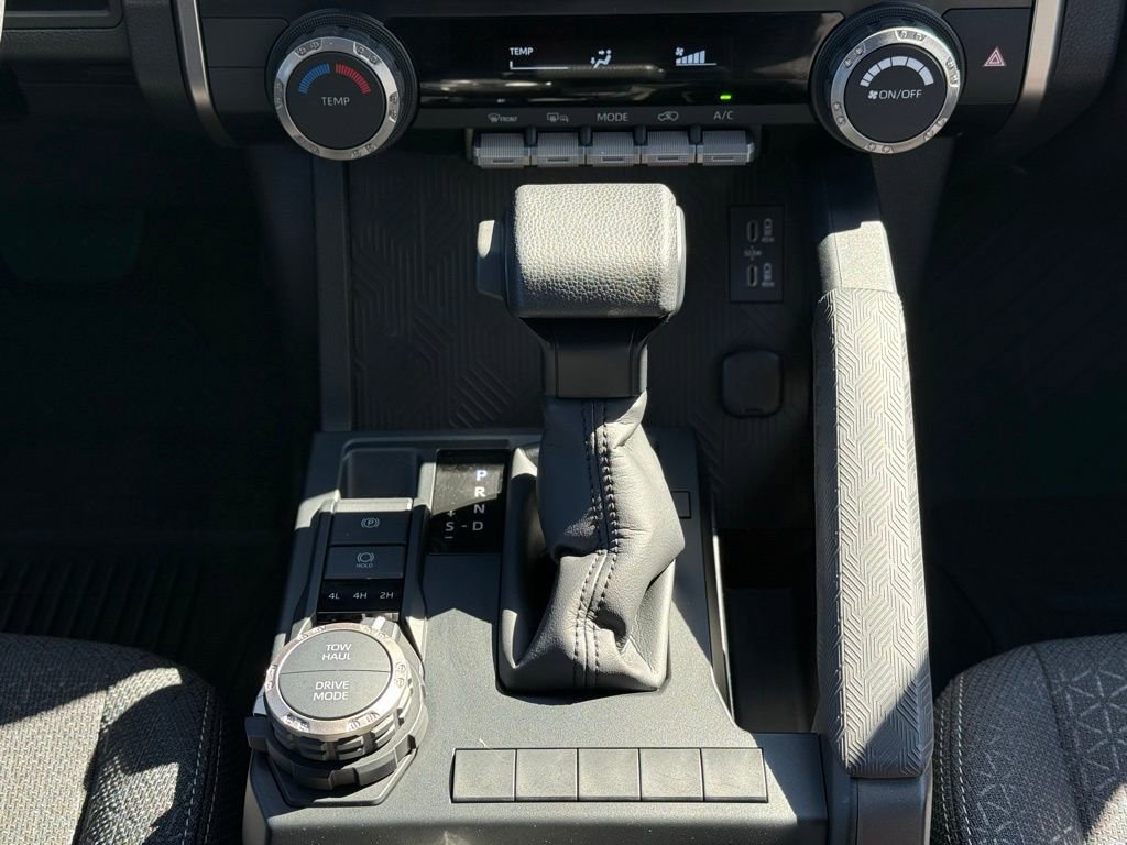 Certified 2025 Toyota 4Runner SR5 image 27