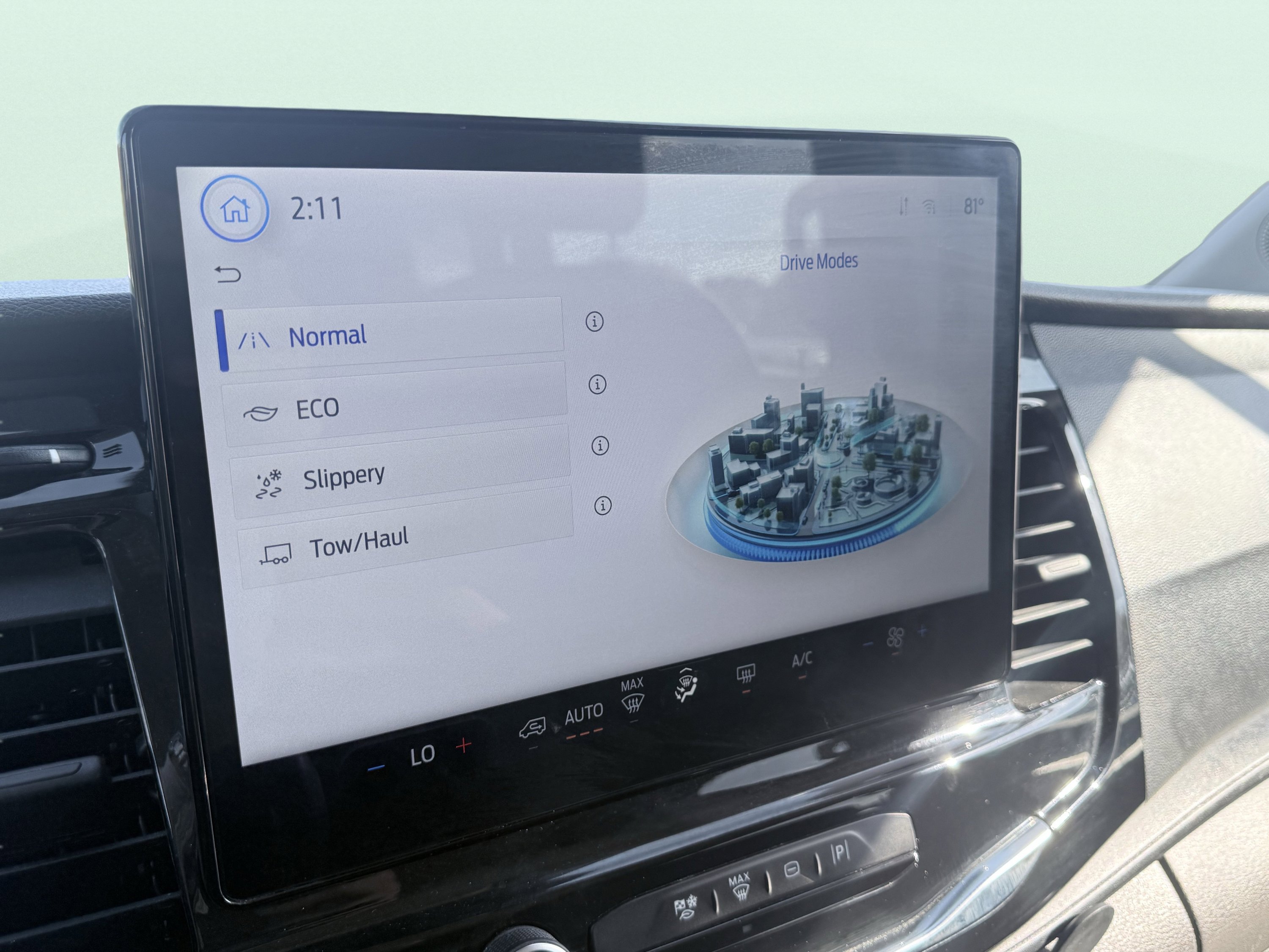 Used 2023 Ford Transit 350 XLT image 49