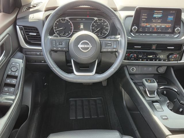 Used 2022 Nissan Rogue SV w/ SV Premium Package FWD image 11
