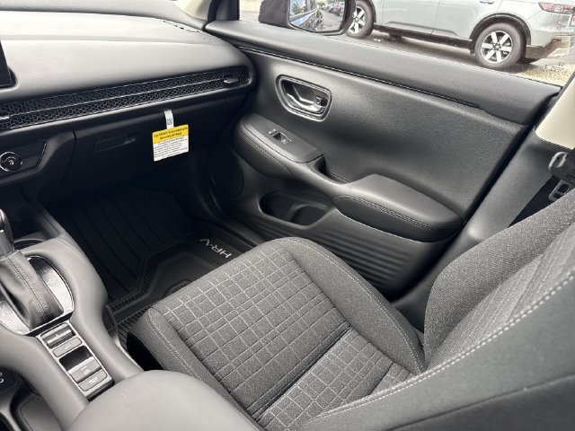 New 2027 Honda HR-V LX image 22