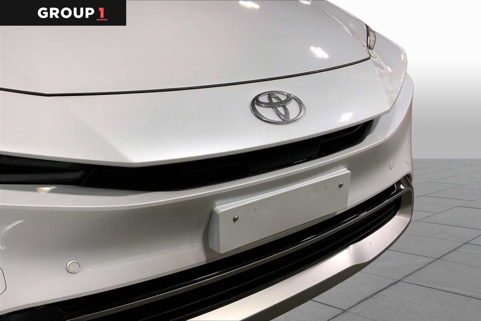 Used 2024 Toyota Prius Prime Premium FWD image 30