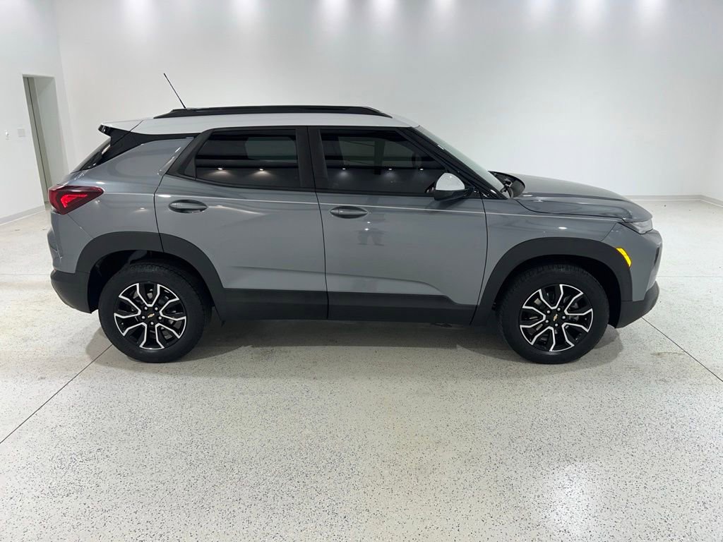 Used 2021 Chevrolet TrailBlazer ACTIV w/ Driver Confidence Package AWD/4WD image 5