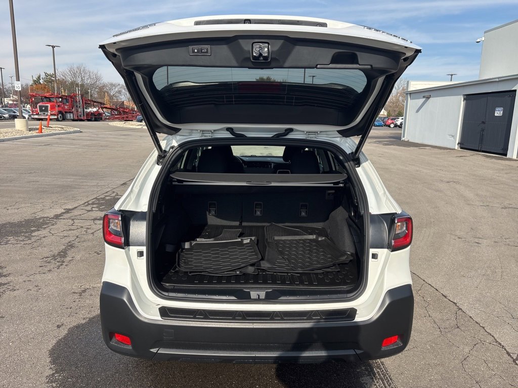 Certified 2025 Subaru Outback Premium w/ Popular Package #1A image 7