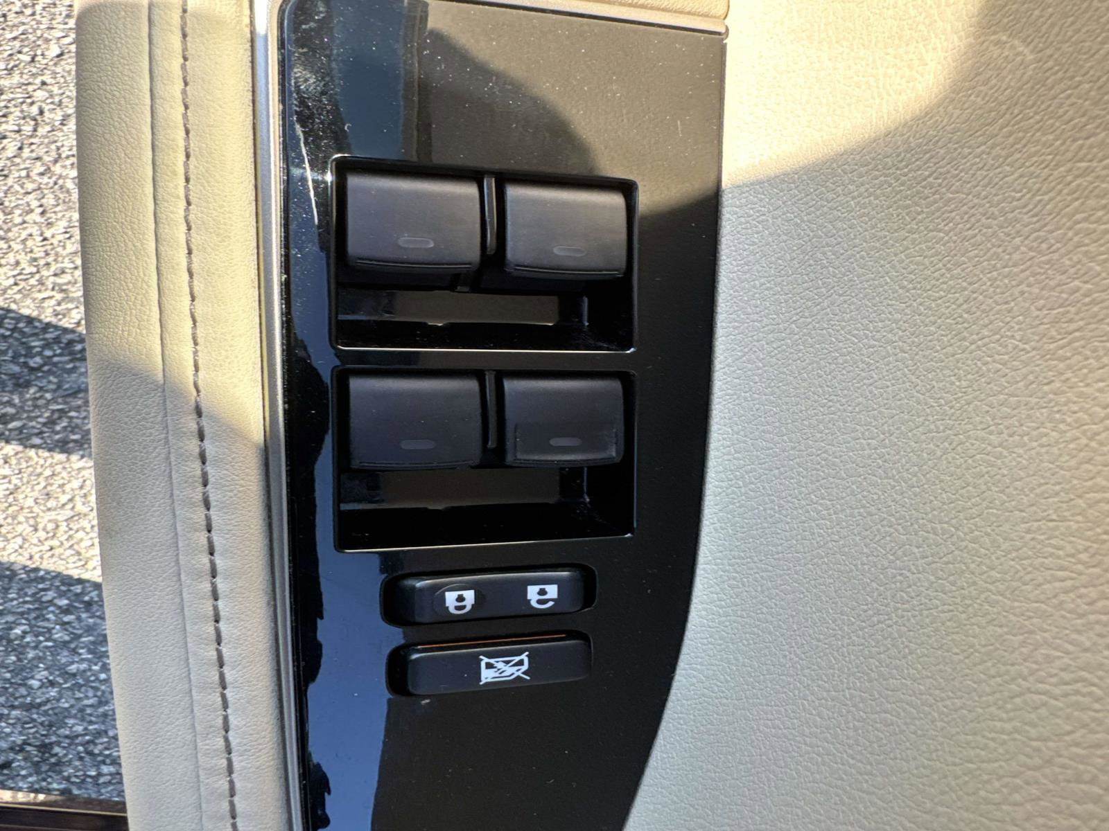 Used 2018 Lexus ES 350 image 19