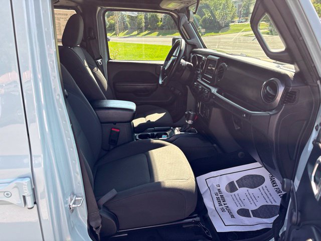 Used 2023 Jeep Wrangler Unlimited Sport AWD/4WD image 15
