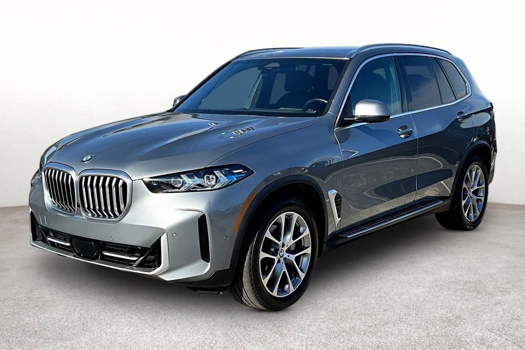 Used 2025 BMW X5 xDrive40i AWD/4WD image 14