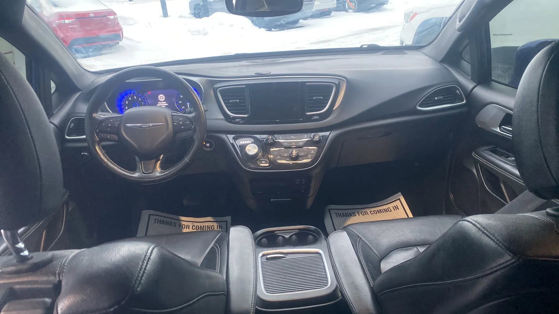 Used 2020 Chrysler Pacifica Touring-L Plus FWD image 9