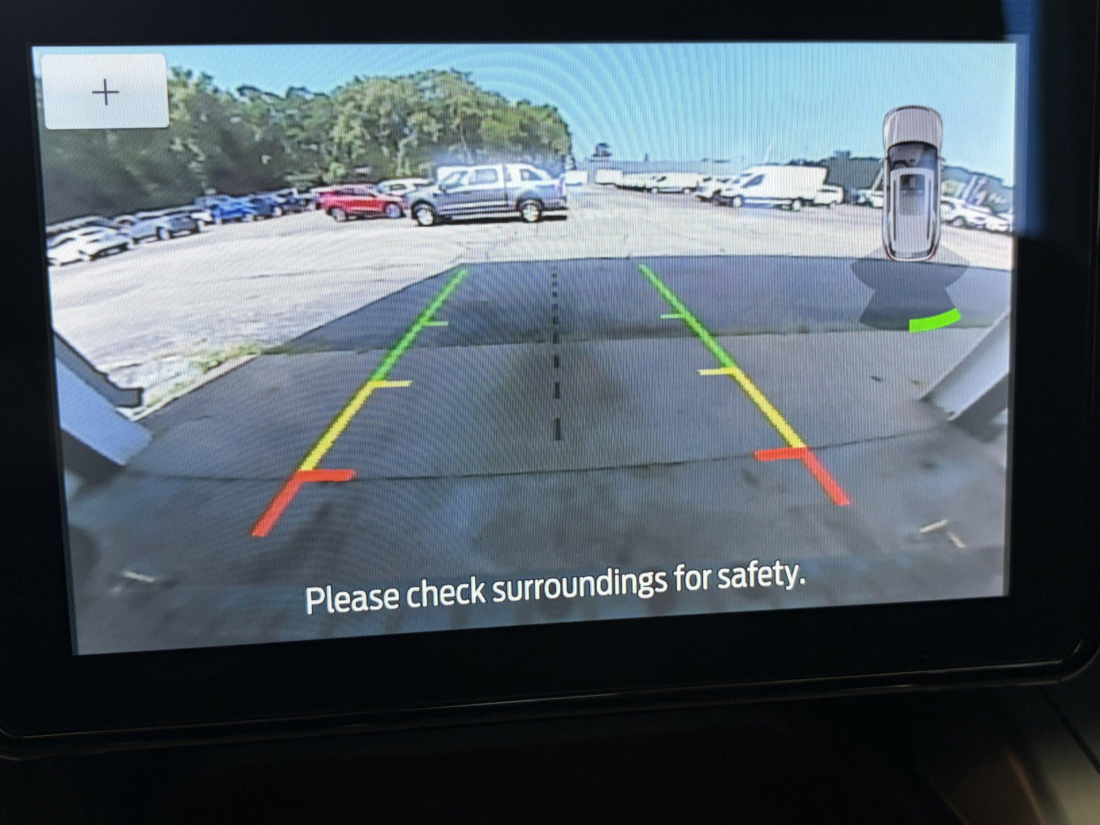Used 2021 Ford Explorer XLT w/ Class III Trailer Tow Package AWD/4WD image 13