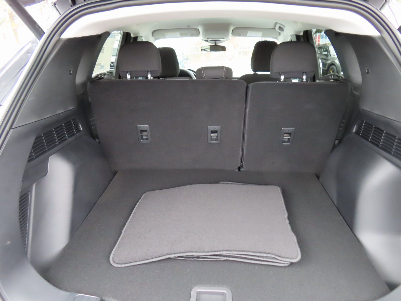 New 2026 Ford Escape Active w/ Cold Weather Package image 17