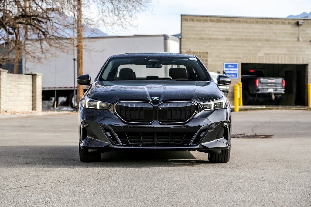 Used 2026 BMW 530i xDrive 530i xDrive w/ M Sport Package image 8