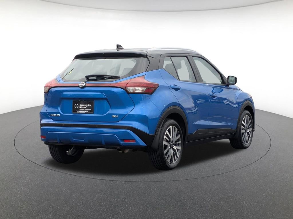 Used 2023 Nissan Kicks SV image 5
