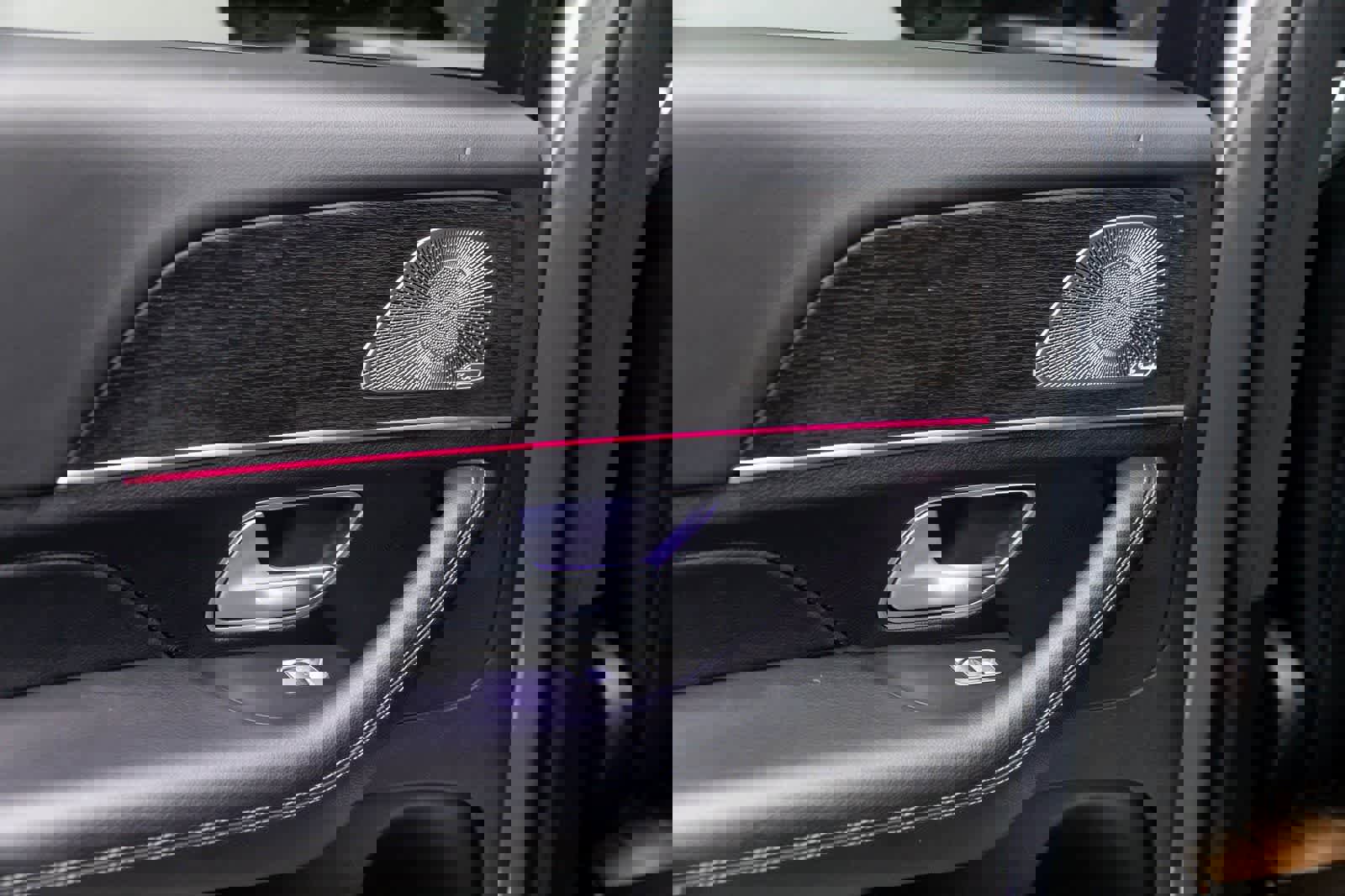 Used 2022 Mercedes-Benz GLE 350 4MATIC w/ Premium Package image 35