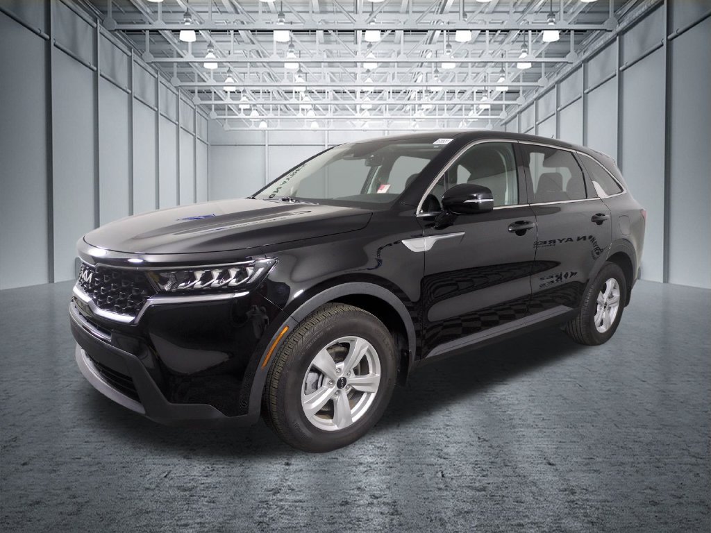 Used 2023 Kia Sorento LX