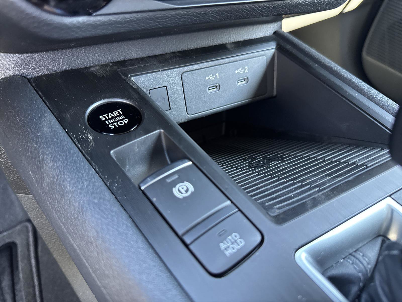 New 2026 Nissan Kicks SV w/ Interior Electronics Package FWD image 26
