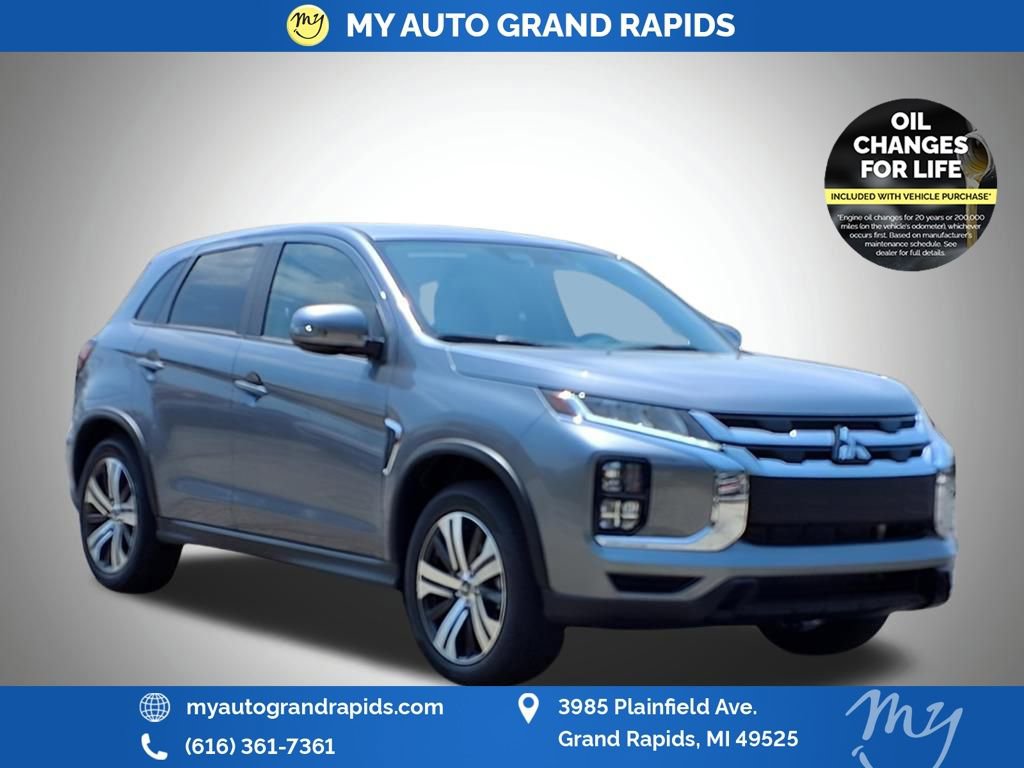 Used 2025 Mitsubishi Outlander Sport SE image 1