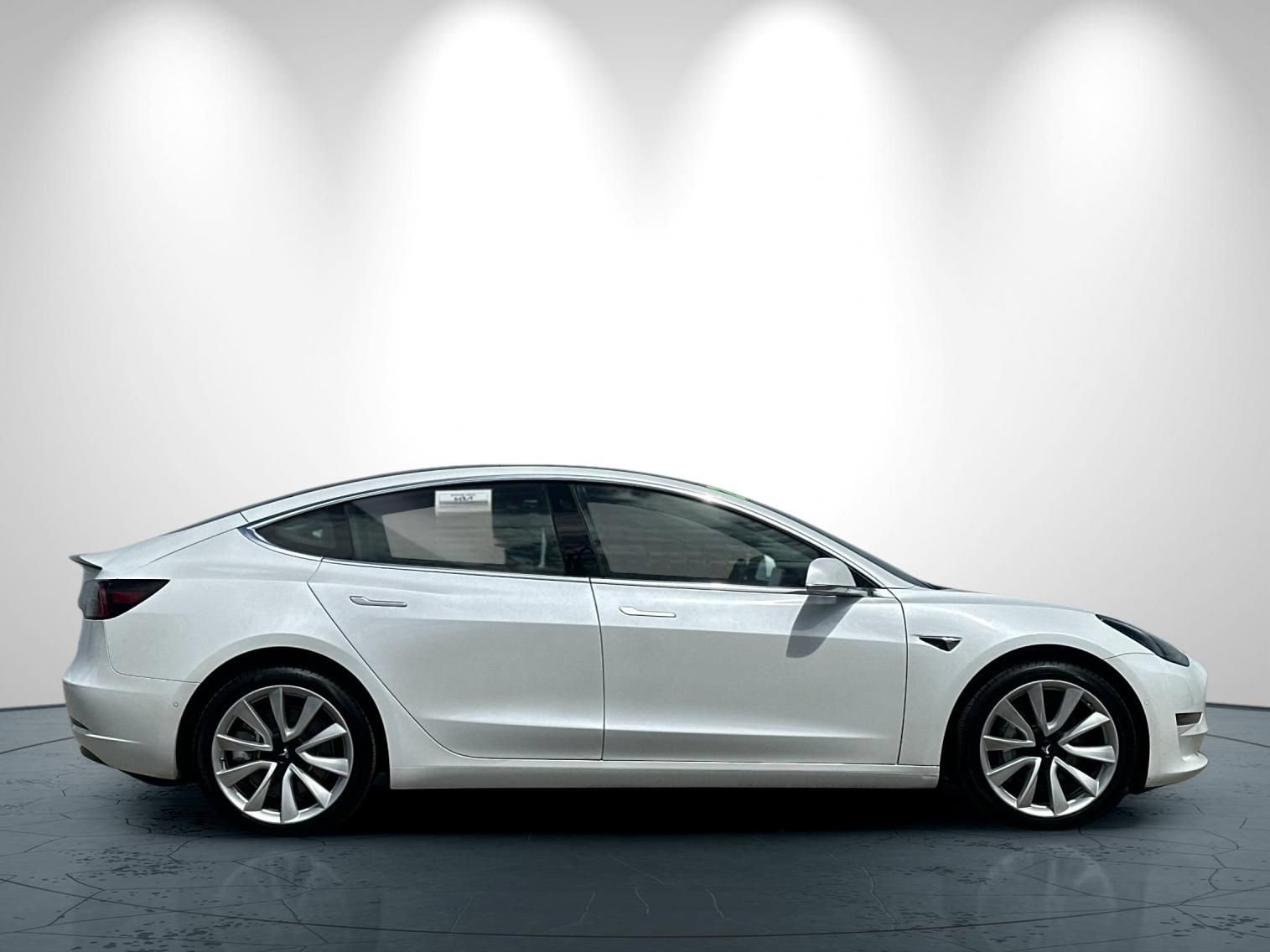 Used 2020 Tesla Model 3 Long Range AWD/4WD image 3