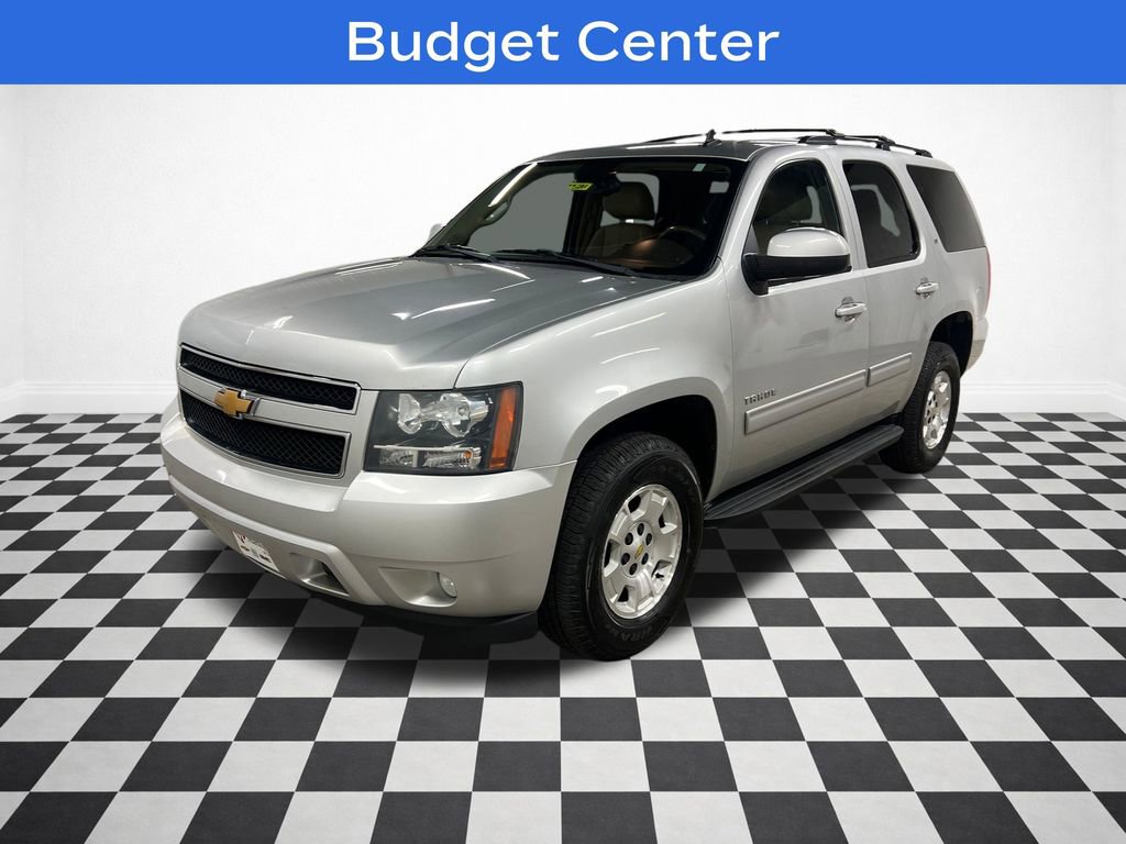 Used 2013 Chevrolet Tahoe LT w/ Luxury Package AWD/4WD image 4