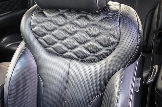 Used 2022 Hyundai Palisade Calligraphy image 24