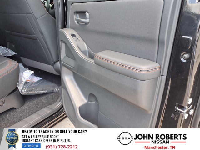 New 2026 Nissan Frontier PRO-4X w/ Tow Package AWD/4WD image 18