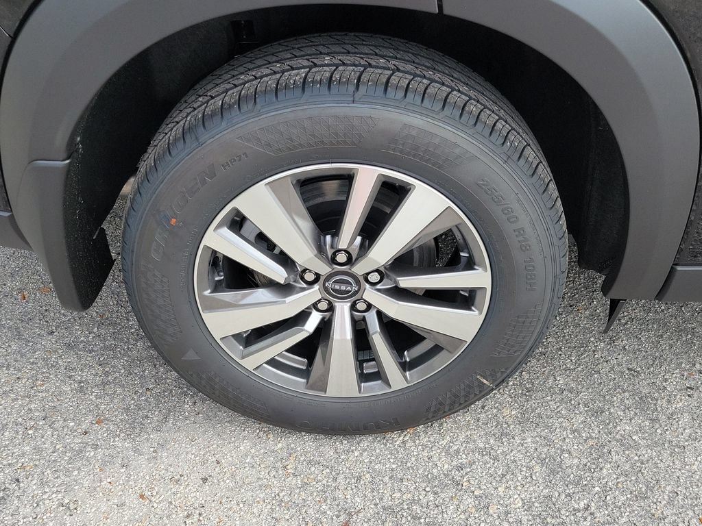 New 2026 Nissan Pathfinder SL AWD/4WD image 10