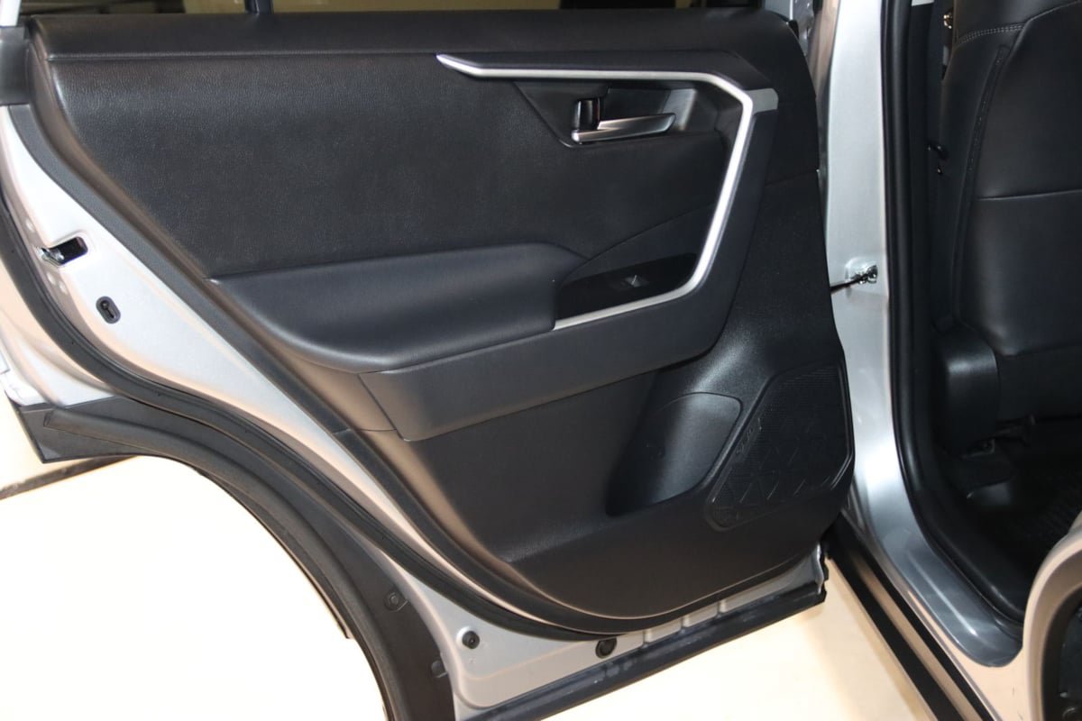 Used 2022 Toyota RAV4 XLE Premium AWD/4WD image 47