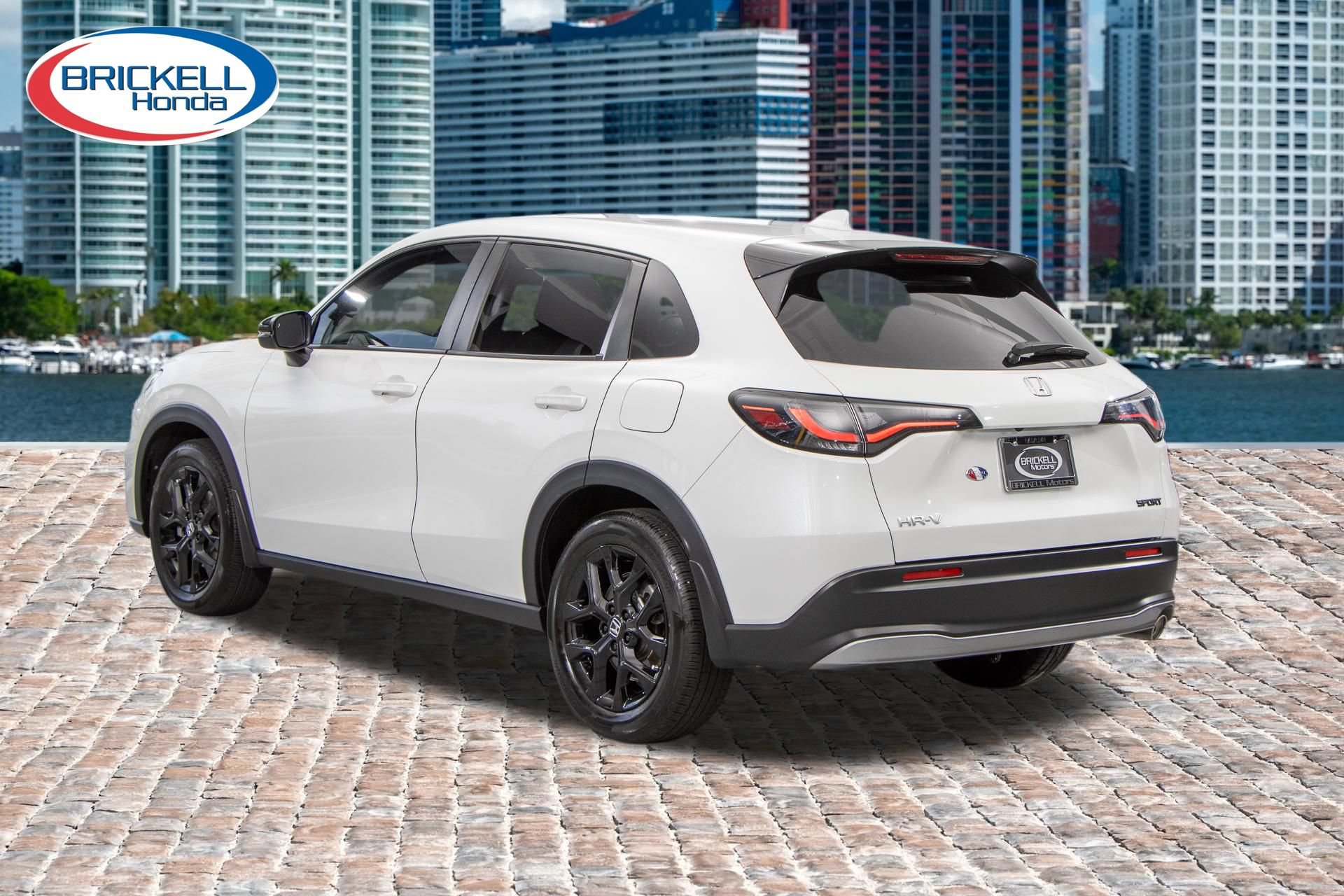 Certified 2025 Honda HR-V Sport image 5