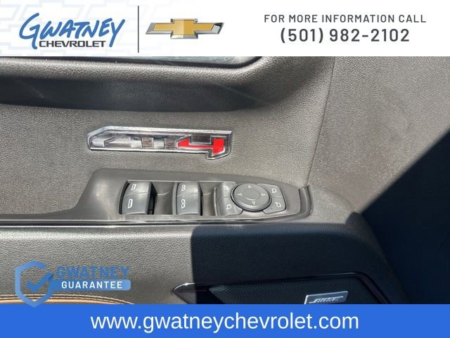 Used 2024 GMC Sierra 1500 AT4 w/ Technology Package image 21