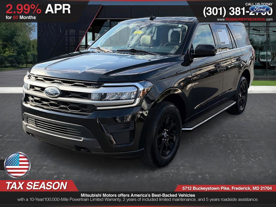 Used 2022 Ford Expedition XLT image 3
