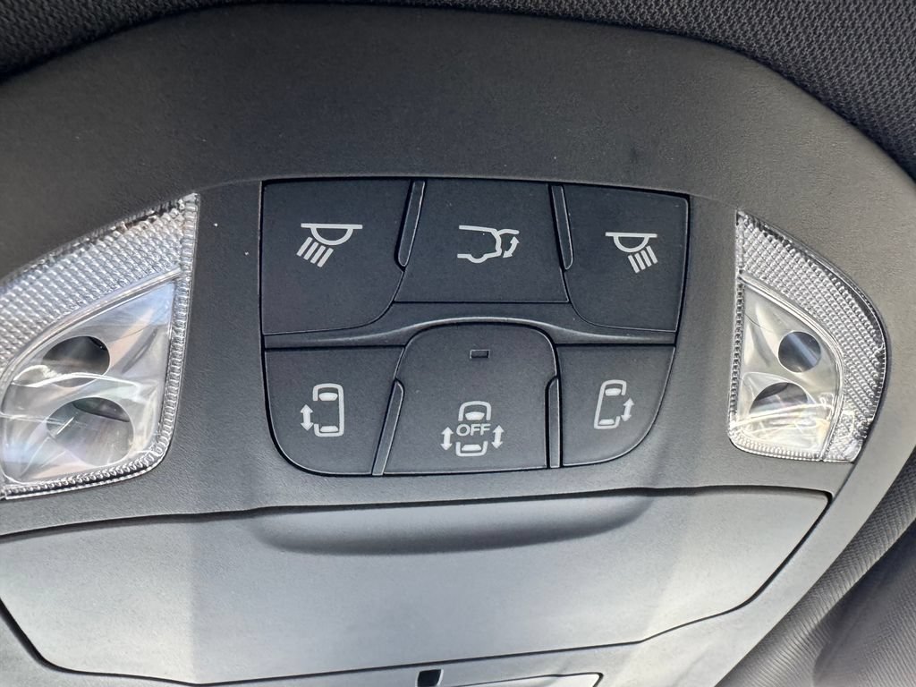 New 2027 Chrysler Pacifica Select FWD image 20