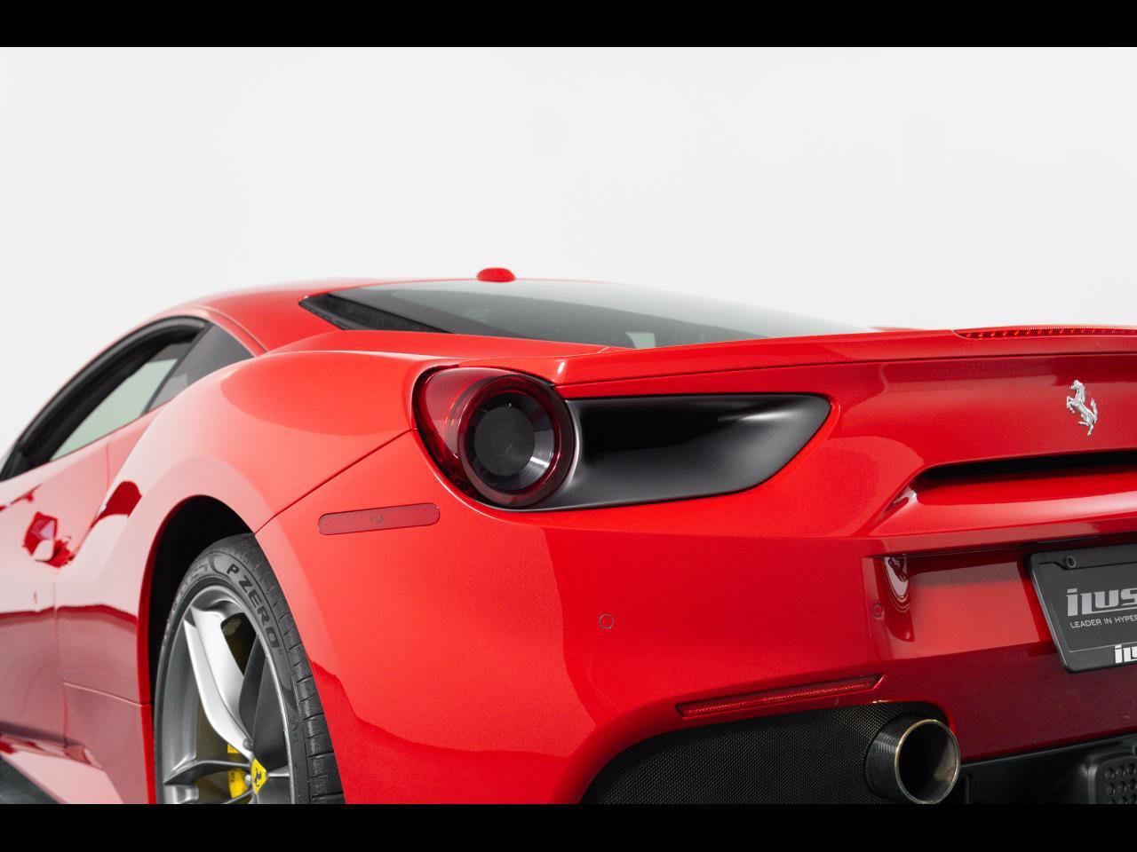 Used 2017 Ferrari 488 GTB RWD image 58
